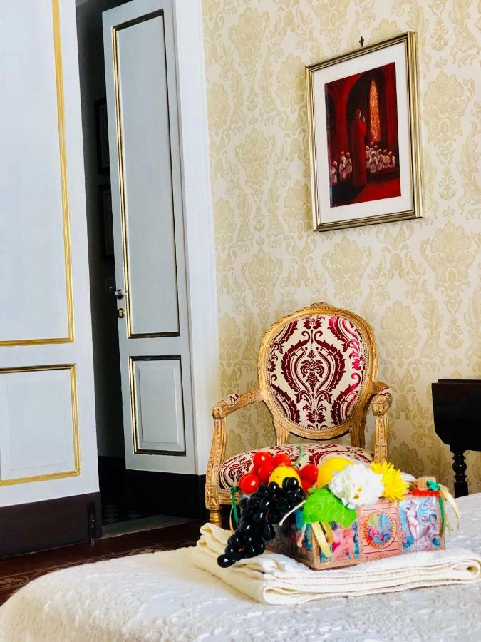 Dimora Umberto Bed & Breakfast Catania Ngoại thất bức ảnh