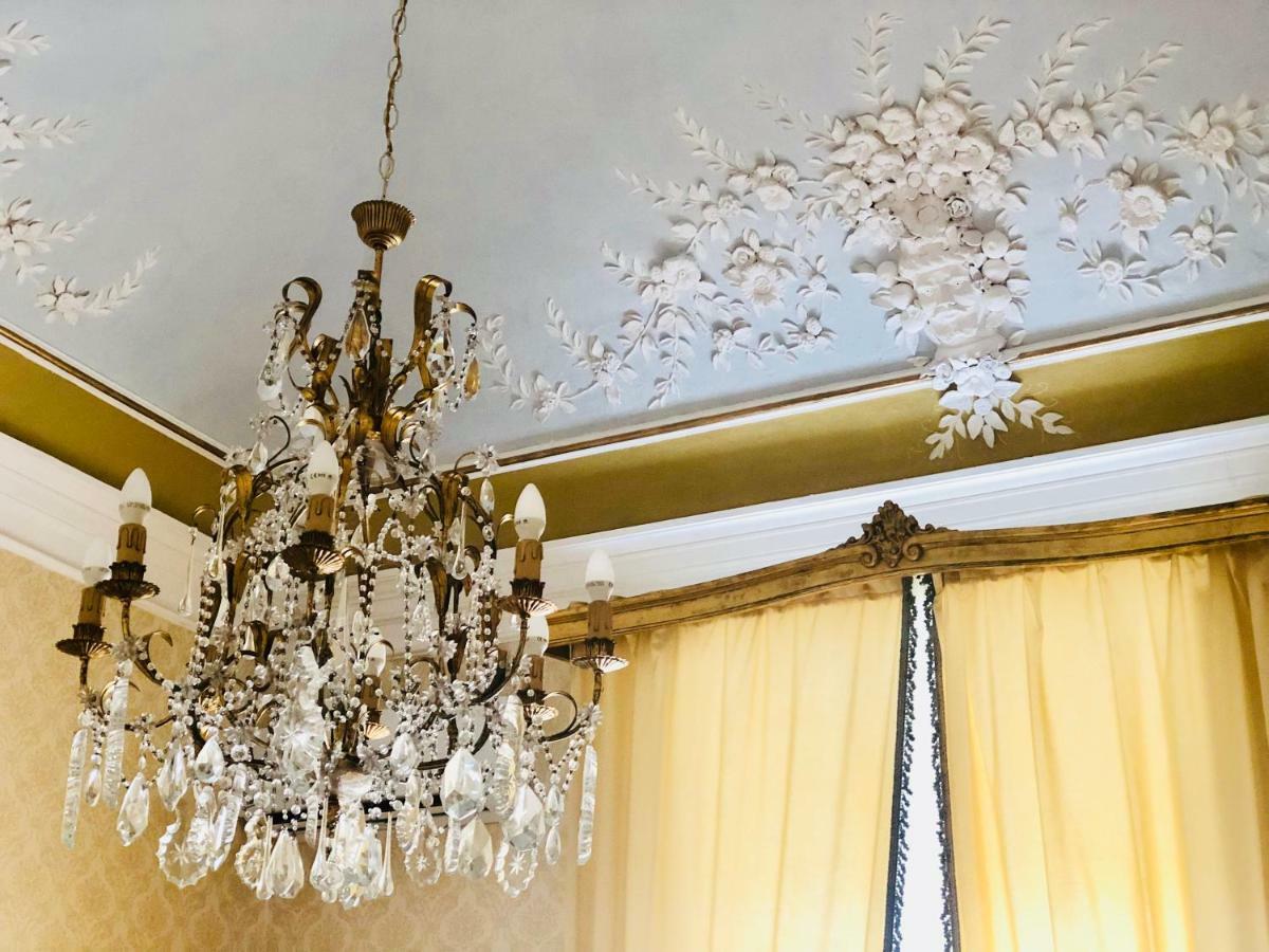 Dimora Umberto Bed & Breakfast Catania Ngoại thất bức ảnh