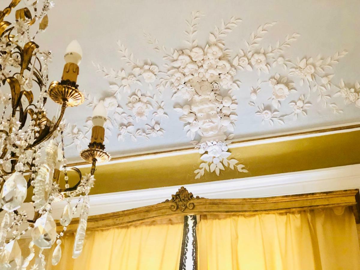 Dimora Umberto Bed & Breakfast Catania Ngoại thất bức ảnh
